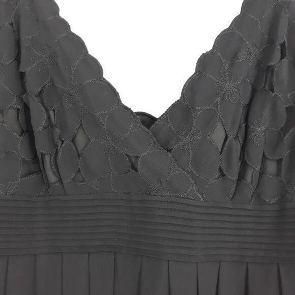 Antonio Melani Slip Sheer Floral Applique Scalloped Fit & Flare Midi Dress Sz 6 - Picture 11 of 14